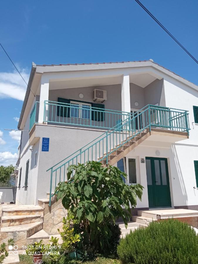 Vila Rosanda سلاتين المظهر الخارجي الصورة
